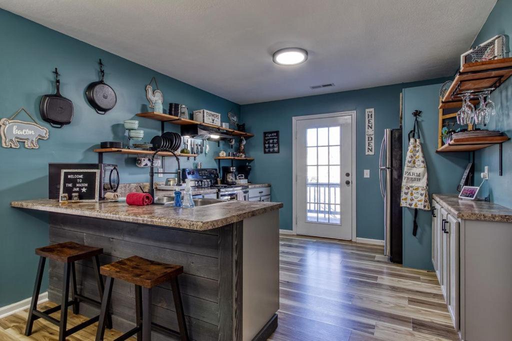 The Mason Jar, Hot Tub, Wifi, 1089 Free Tickets Each Paid Day, Dollywood And More! พิเจนฟอร์จ ภายนอก รูปภาพ