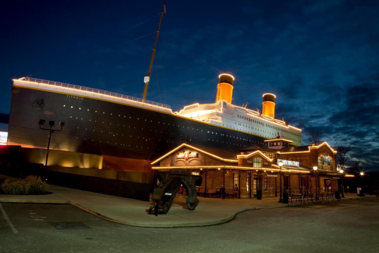 The Mason Jar, Hot Tub, Wifi, 1089 Free Tickets Each Paid Day, Dollywood And More! พิเจนฟอร์จ ภายนอก รูปภาพ